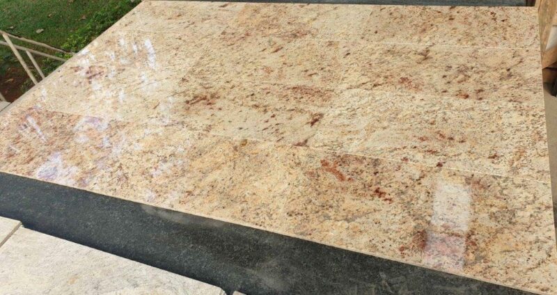 Ivory Brown 61x30,5x1 cm