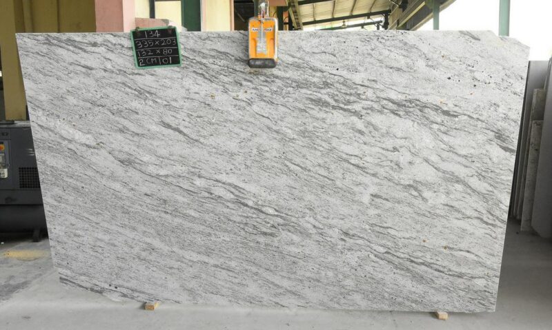 Thunder White 335x203x2 cm 1szt